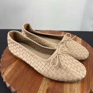 Quince Women's Woven Elegant Luxury Leather Ballet Flat Bone Sz 10 bow